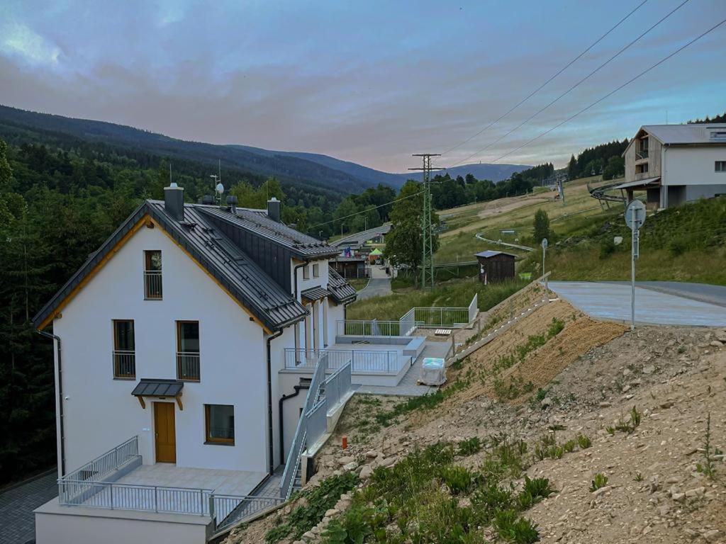 U Kralika, Apartman E, 50M Od Lanovky A Bobove Drahy, Parkovani Zdarma โดลนี โมราวา ภายนอก รูปภาพ